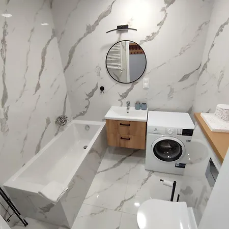 Apartment More Love - 8 Min Autem Ikea, 10 Min Autem Majaland